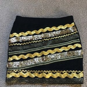 Vintage embellished gold/black mini skirt